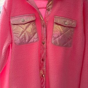New Pink women’s Jacket with Quilted Pockets This is the softest shirt.